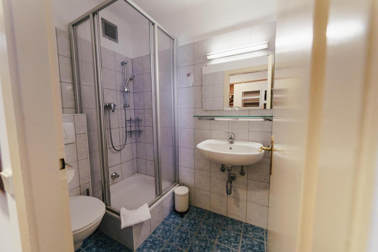 Gaestehaus Frank Hotel Velden am Wörthersee Kültér fotó