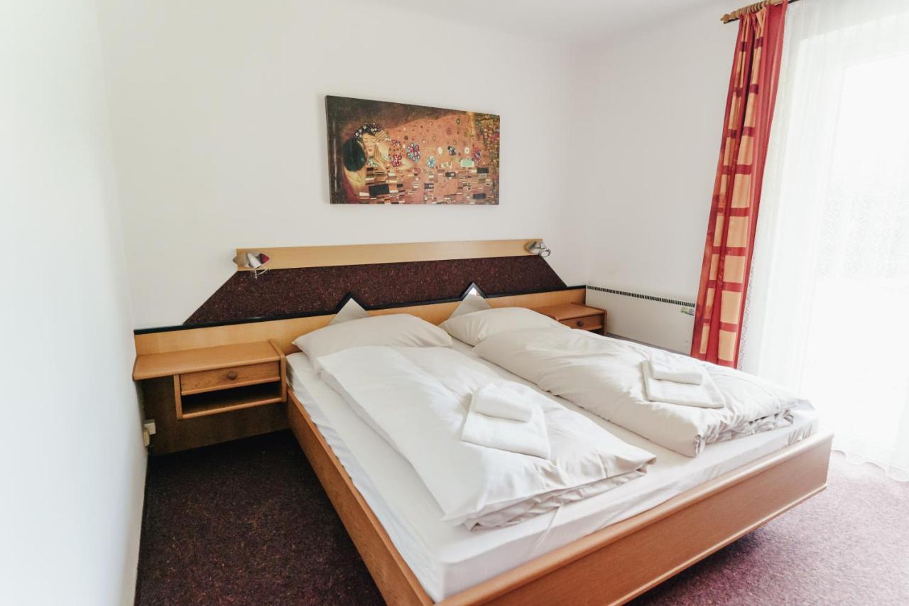 Gaestehaus Frank Hotel Velden am Wörthersee Kültér fotó